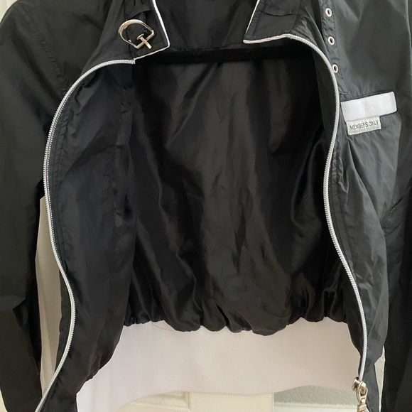 Members Only Women’s Jacket - Picture 4 of 7